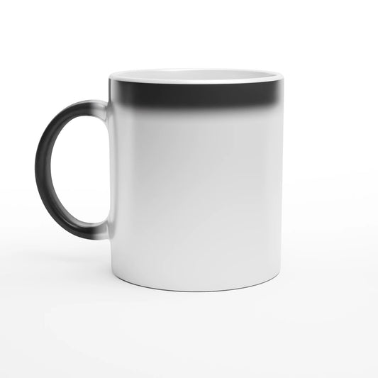 Personalisierte Zaubertasse mit Thermoeffekt, ideal für kreative Köpfe und Geschenkfans, zeigt Überraschungseffekt.